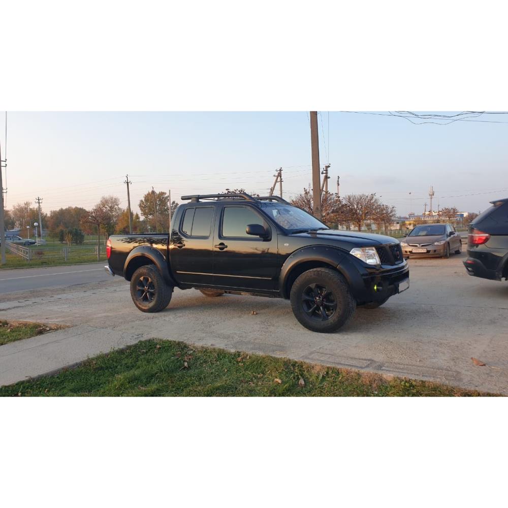 Расширители колесных арок Nissan Navara 2005-2010 Расширители колесных арок Nissan Navara 2005-2010